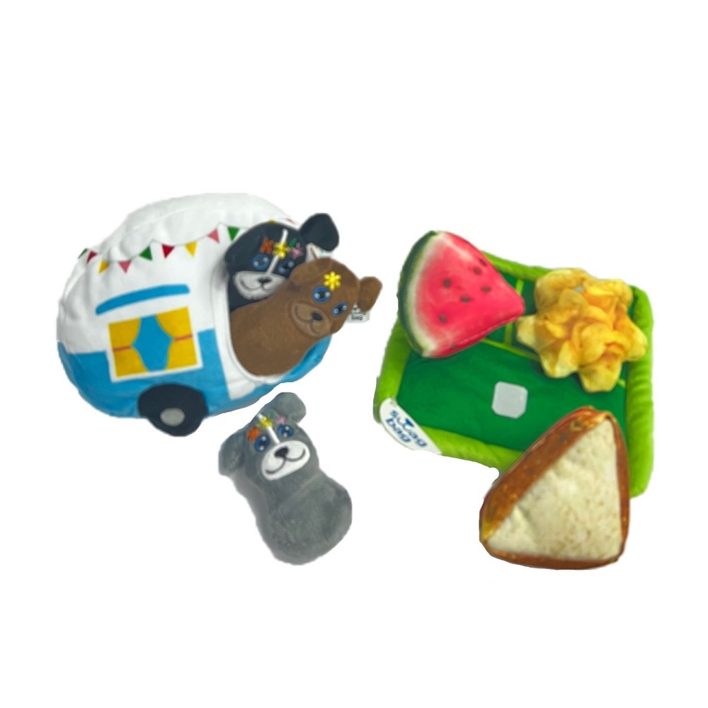 NWT 2 set camper and picnic dog toys